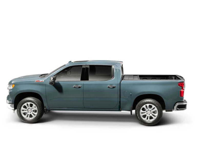 RealTruck 2017-2026 Ford Super Duty F-250/F-350 6ft 10in FlushFit Electric Retractable Cover