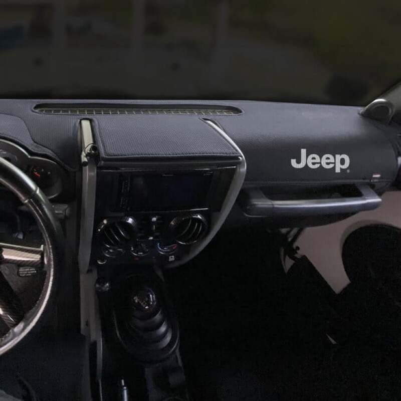 Covercraft 22-24 Jeep Grand Cherokee - NO No Speaker LE Dash Cover W Logo
