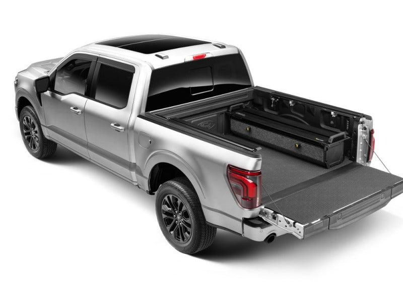 Retrax 22-26 Nissan Frontier 5ft Bed (w or w/o Utilitrack) RetraxPRO EZ-Off FRC-4000