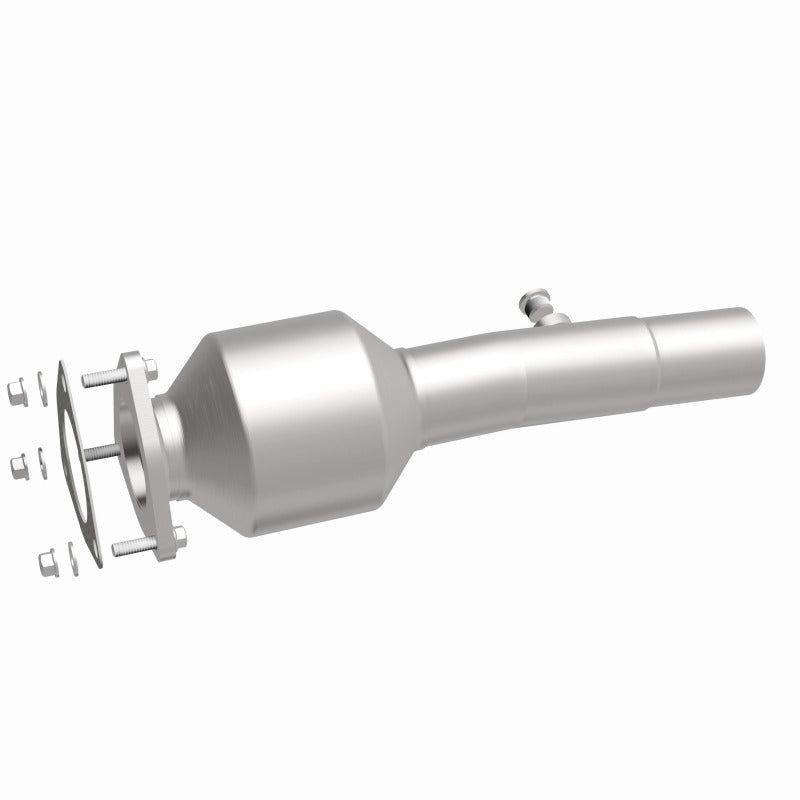 MagnaFlow 14-19 Range Rover Evoque/Discovery Sport 2.0 Rear Direct-Fit Catalytic Converter
