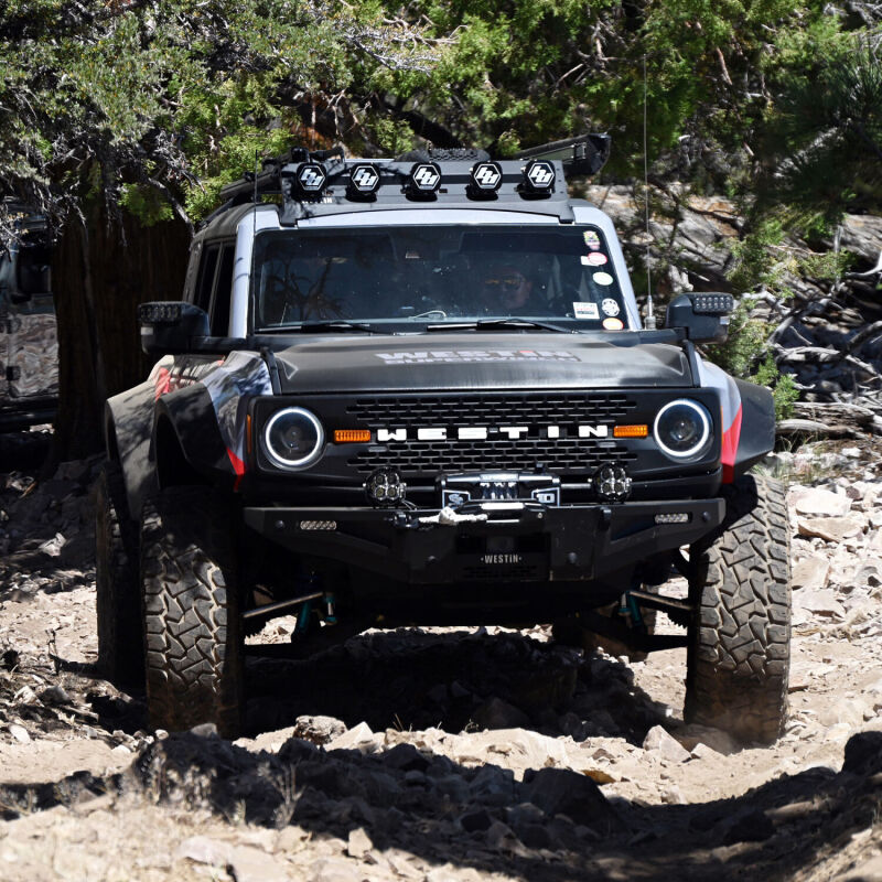 Superwinch 10000 LBS 12V DC 3/8in x 54ft Synthetic Rope Scorpion 10000SR Winch - Black Powdercoat