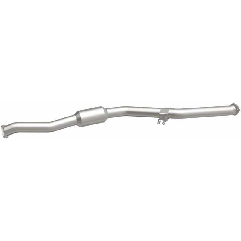 MagnaFlow 14-15 Subaru Forester 2.0L California Grade CARB Compliant Direct-Fit Catalytic Converter