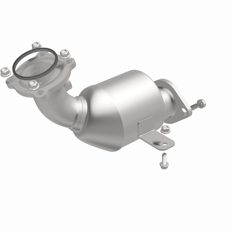 MagnaFlow 16-20 Chevrolet Camaro 6.2L Right Underbody Direct-Fit Catalytic Converter