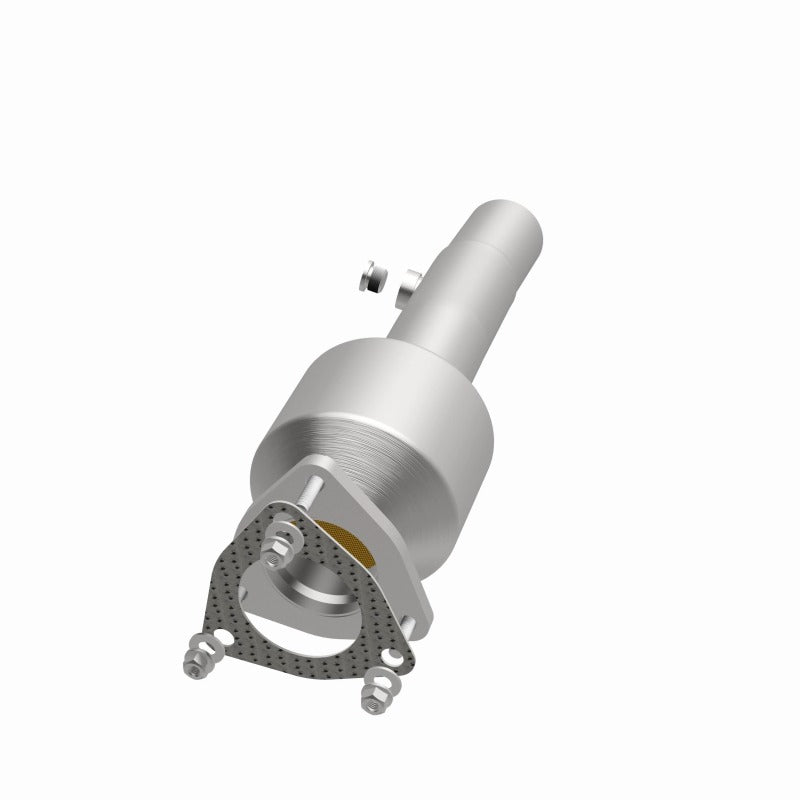 MagnaFlow 14-19 Range Rover Evoque/Discovery Sport 2.0 Rear Direct-Fit Catalytic Converter