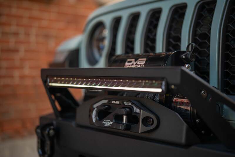 DV8 Offroad 20in Halo Elite Single Row Light Bar with Accent Light - White/Amber