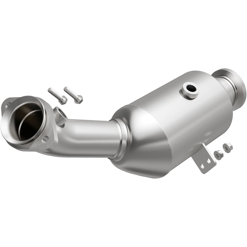 MagnaFlow 2015 Mercedes-Benz C400 V6 3.0L OEM Underbody Direct-Fit Catalytic Converter