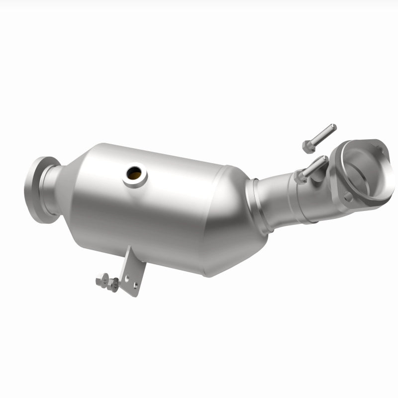 MagnaFlow 2015 Mercedes-Benz C400 V6 3.0L OEM Underbody Direct-Fit Catalytic Converter
