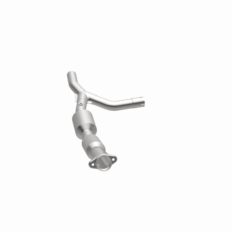 MagnaFlow 05-06 Ford E-250 4.6L California Grade CARB Complaint Direct-Fit Catalytic Converter