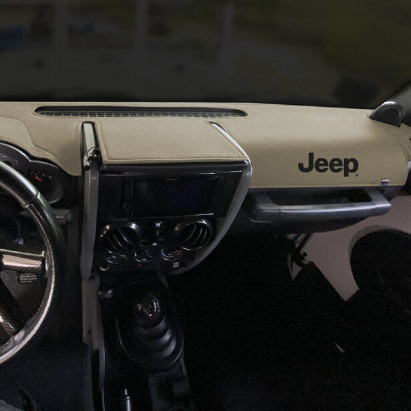 Covercraft 22-24 Jeep Grand Cherokee - No Display w Speakers/Charging Indicator LE Dash Cover W Logo