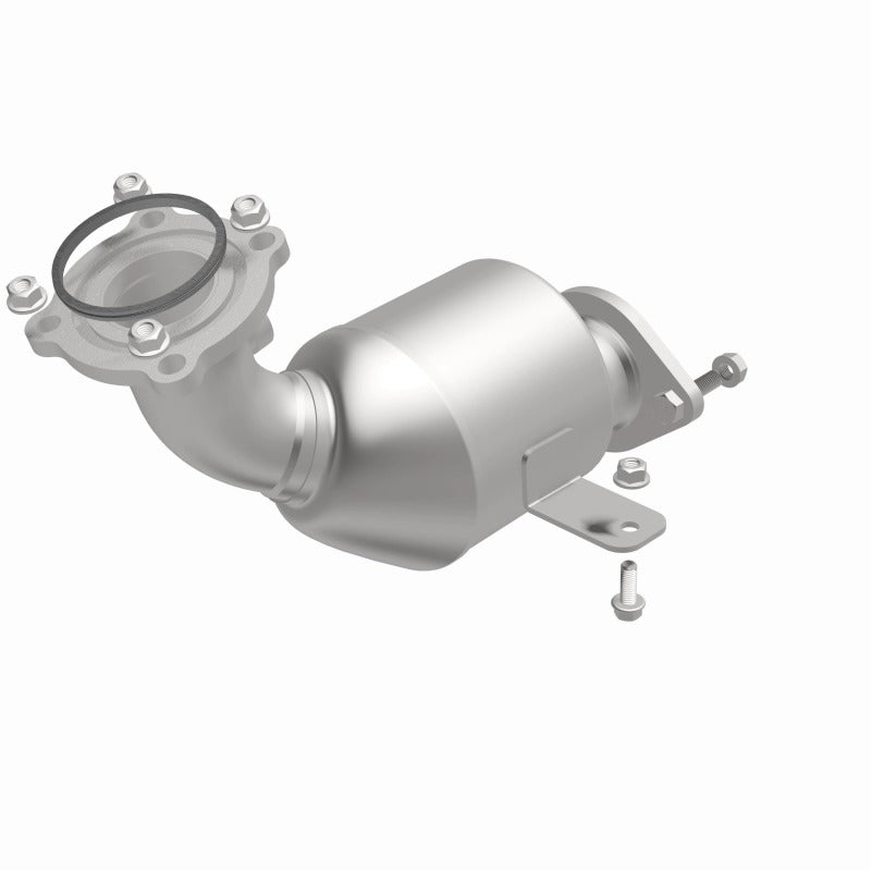 MagnaFlow 16-20 Chevrolet Camaro 6.2L Right Underbody Direct-Fit Catalytic Converter