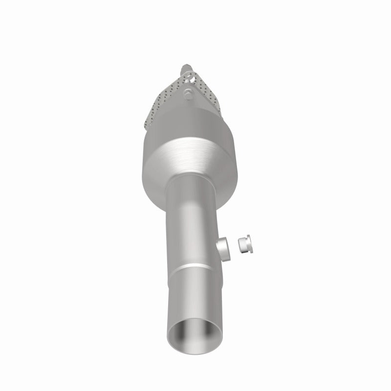 MagnaFlow 14-19 Range Rover Evoque/Discovery Sport 2.0 Rear Direct-Fit Catalytic Converter