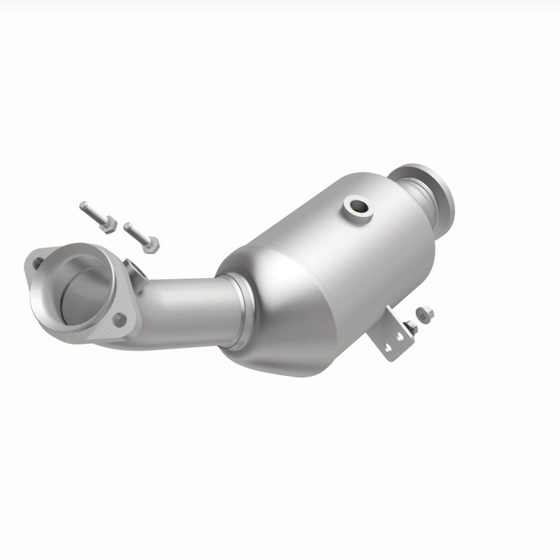 MagnaFlow 2015 Mercedes-Benz C400 V6 3.0L OEM Underbody Direct-Fit Catalytic Converter
