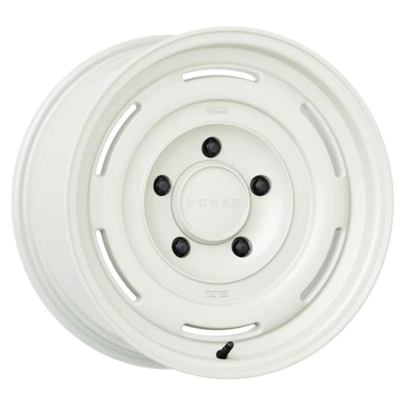 Nomad N504VW Field 17x8.5in / 6X139.7 BP / 35mm Offset / 106.1mm Bore - Vintage White