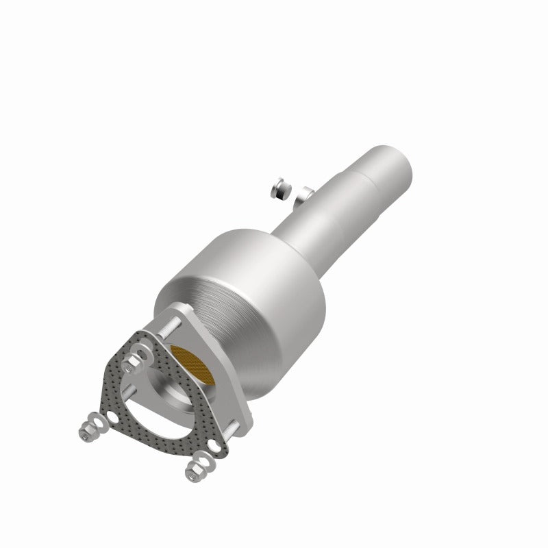 MagnaFlow 14-19 Range Rover Evoque/Discovery Sport 2.0 Rear Direct-Fit Catalytic Converter