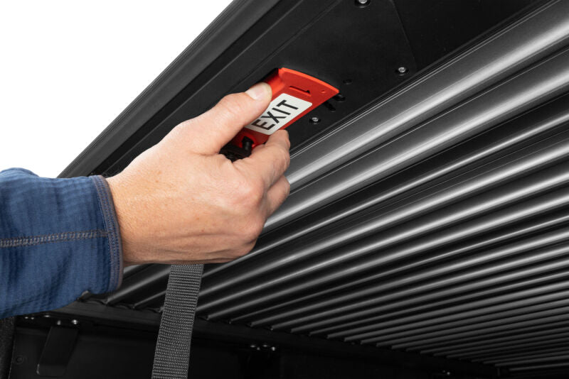 RealTruck 2015-2020 Ford F-150 5ft 7in FlushFit Retractable Cover