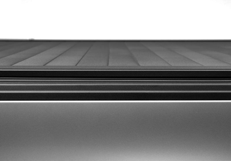 Retrax 19-26 RAM 1500 6.4ft Bed (No Multifunction Tailgate) RetraxPRO EZ-Off FRC-4000