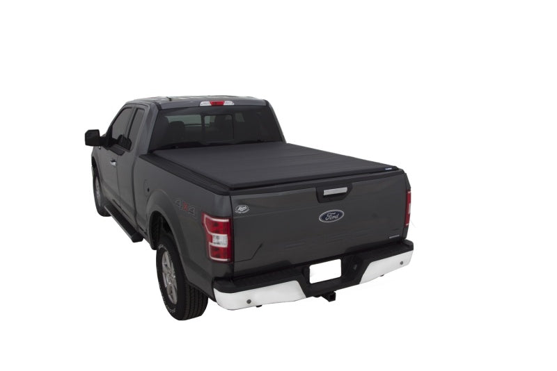 Lund 09-14 Ford F-150 (5.5ft. Bed) Genesis Elite Roll Up Tonneau Cover - Black