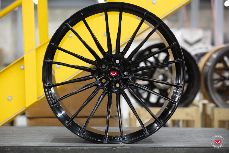 Vossen Forged S17-04 - 21X11 - 5X112 - ET50 - 66.5 - GB - Gloss Black w/ Brickell Bronze Shield