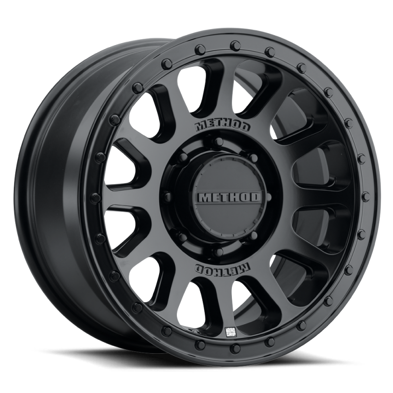 Method MR709 HD Bead Grip 18x 9in / ET12 / 8x180 BP / 124.1mm Bore - Black Wheel