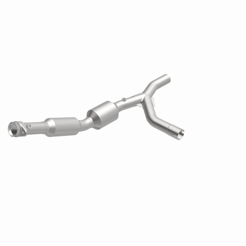 MagnaFlow 05-06 Ford E-250 4.6L California Grade CARB Complaint Direct-Fit Catalytic Converter