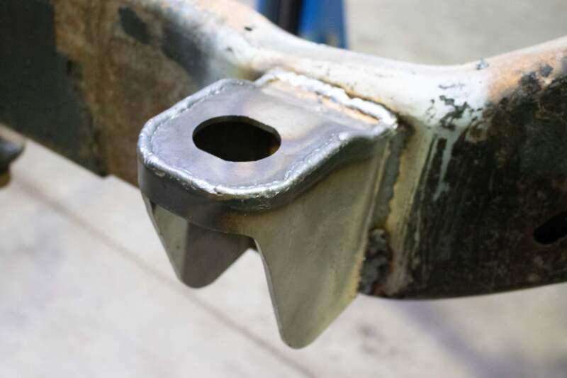 Rustbuster Front Cab Mount Left Side