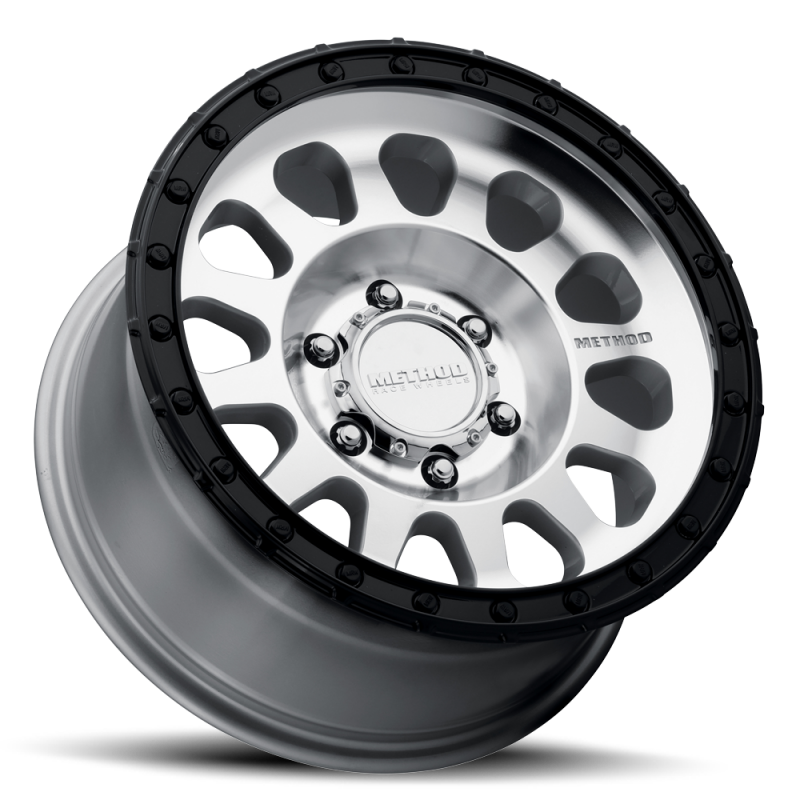 Method MR315 17x8.5 0mm Offset 8x6.5 130.81mm CB Machined Wheel - Gloss Black Lip