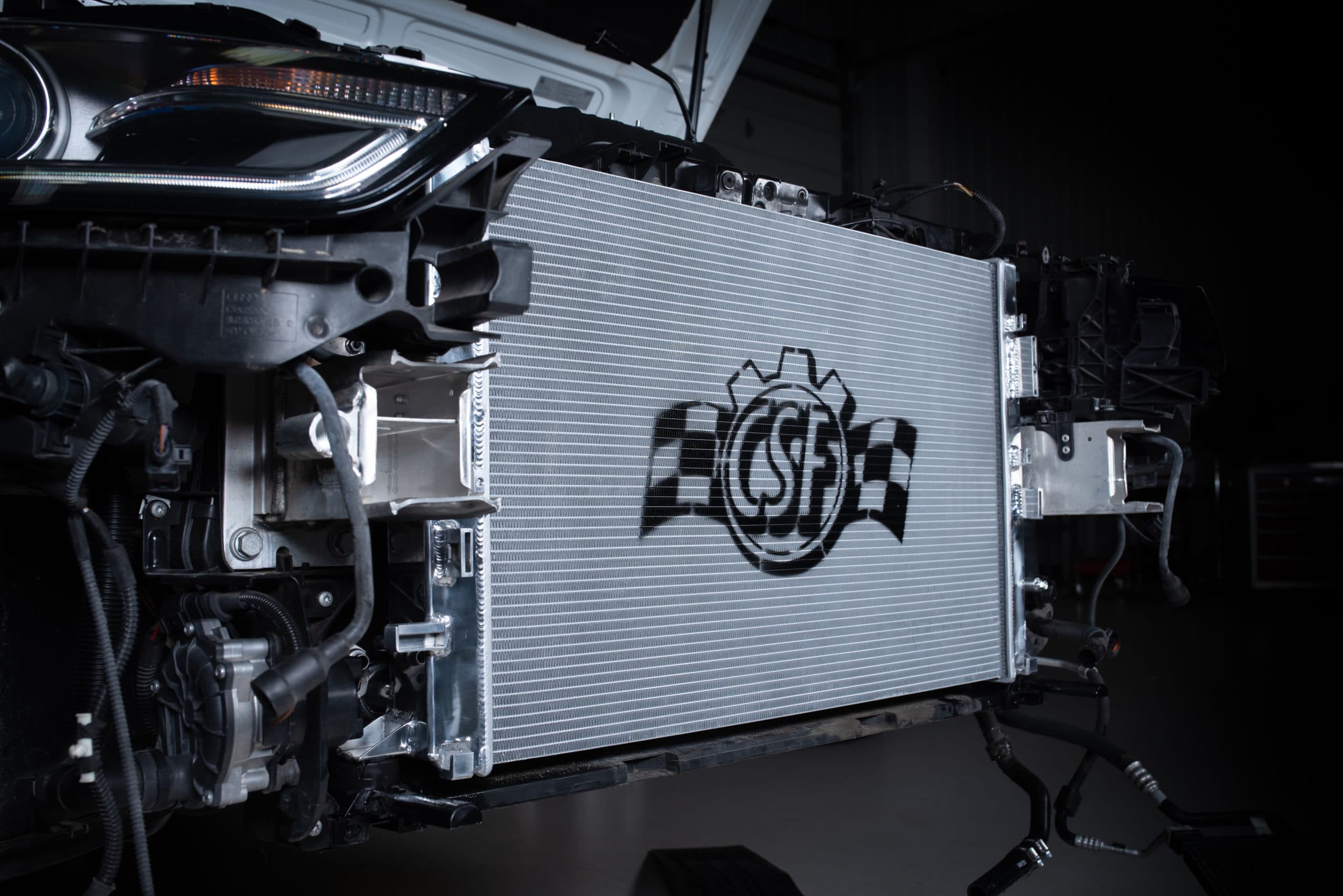 CSF 7091 High-Performance 2-Row Radiator for AUDI (B8) S4/S5 / PORSCHE Macan S/GTS Photo-2 