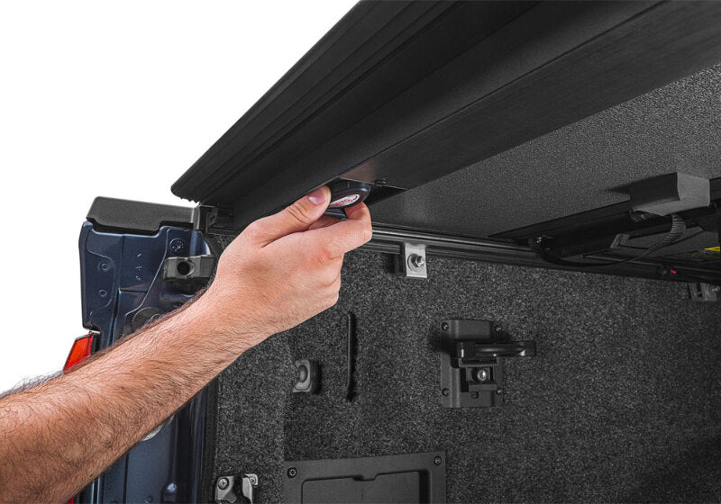 Extang 07-21 Toyota Tundra w/Rail System 5.5ft. Bed Endure ALX