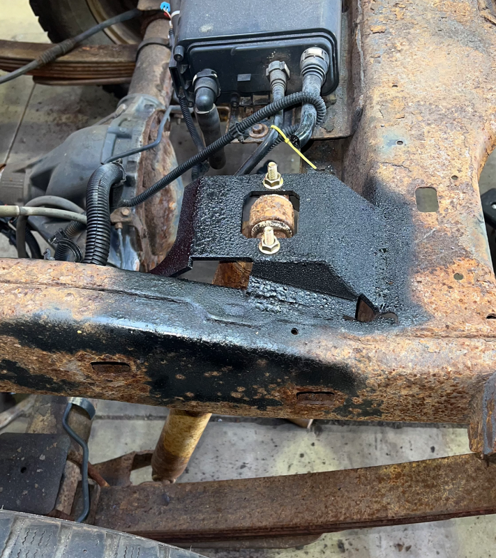 Rust Buster 2004-2012 Chevy Colorado & GMC Canyon Rear Upper Shock Mount - Right