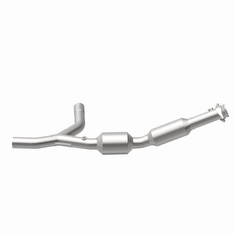 MagnaFlow 05-06 Ford E-250 4.6L California Grade CARB Complaint Direct-Fit Catalytic Converter