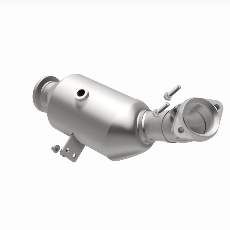 MagnaFlow 2015 Mercedes-Benz C400 V6 3.0L OEM Underbody Direct-Fit Catalytic Converter