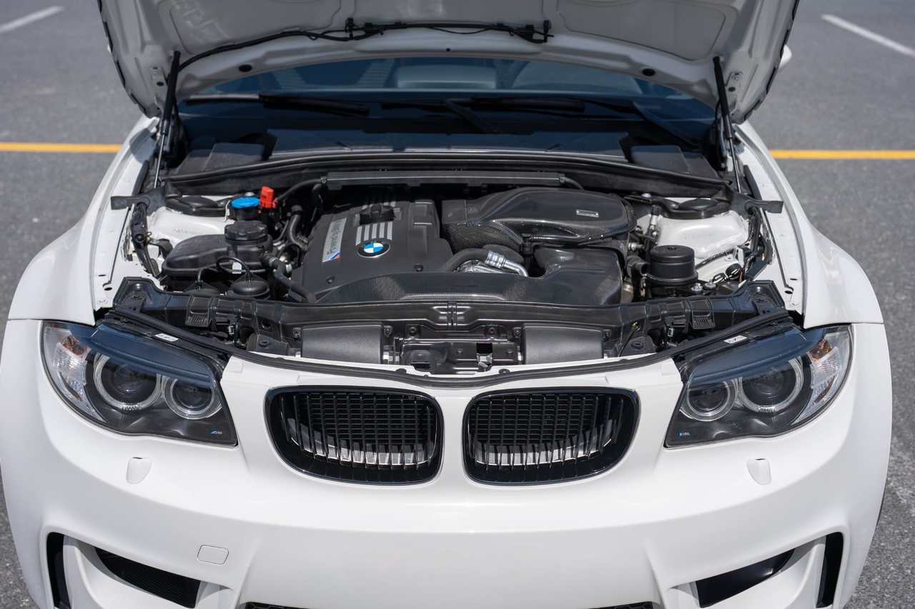 Engine compartment BMW 1M E82| ATOMIC-SHOP