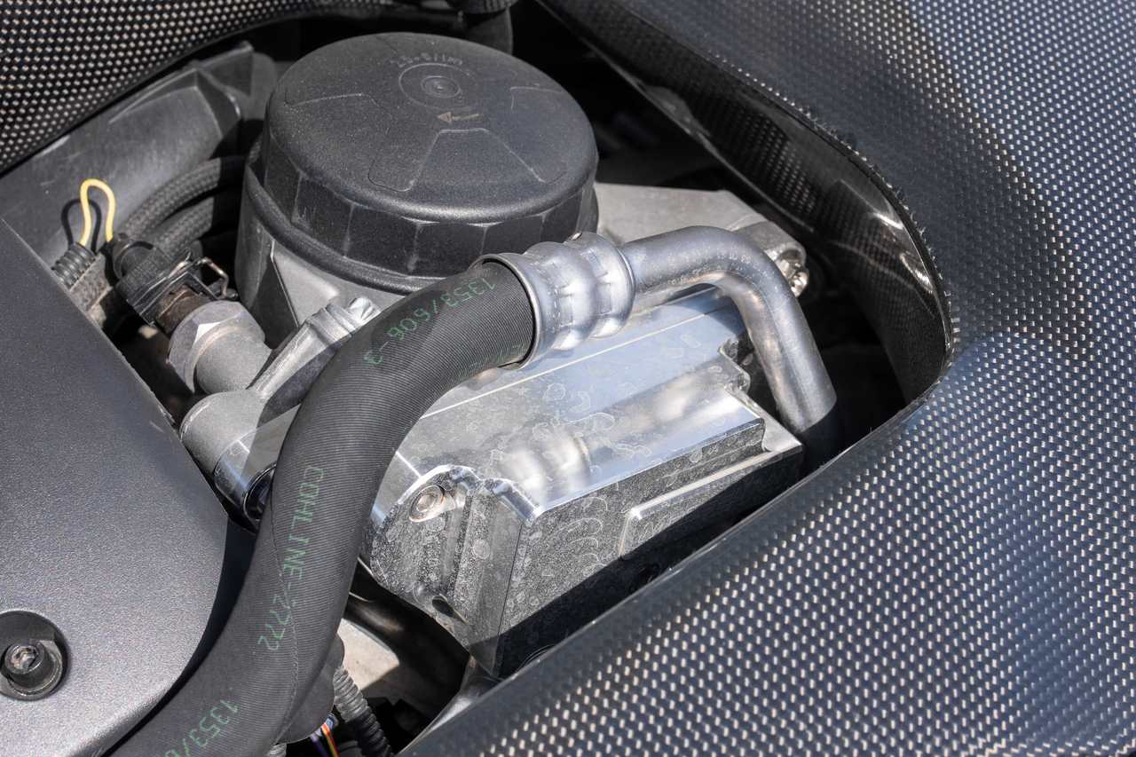 Carbom BMW 1M E82 | ATOMIC-SHOP