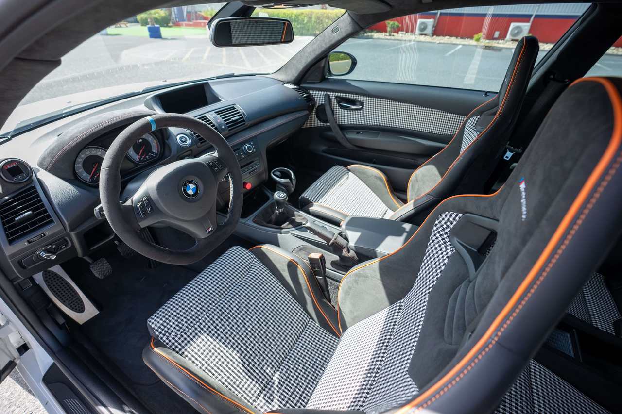 RECARO Seat Sportster CS | ATOMIC-HOP