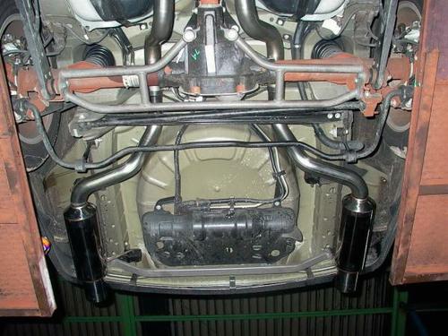 INVIDIA HS05FM8GTP Exhaust System FORD MUSTANG V8 2005+ Photo-2 