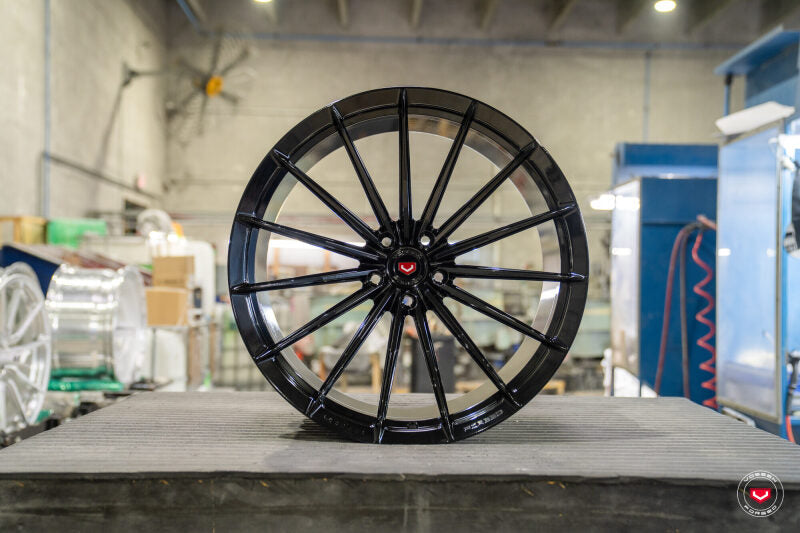 Vossen VPS-2 (SL)  - 22X10.5 - 5X112 - ET30 - 66.6 - GB - Gloss Black Wheel