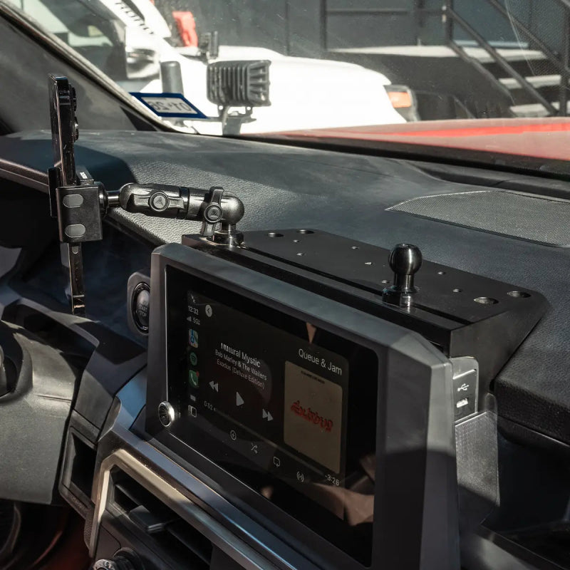 Cali Raised 2024+ Toyota Tacoma Dash Mount - 8in Small Screen