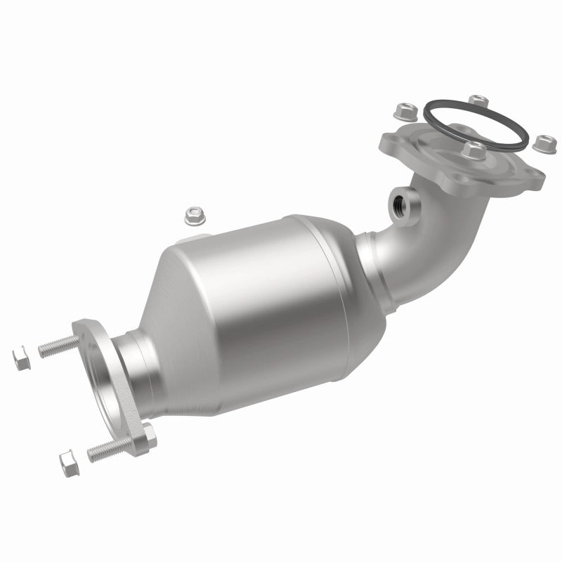 MagnaFlow 16-20 Chevrolet Camaro 6.2L Right Underbody Direct-Fit Catalytic Converter