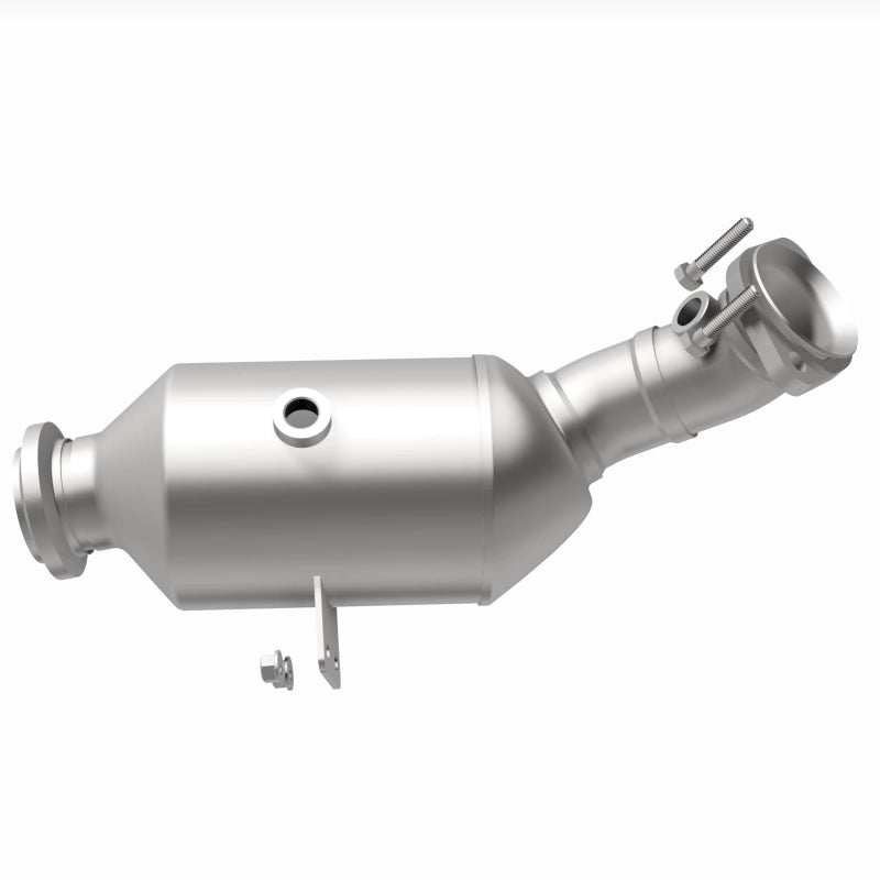 MagnaFlow 2015 Mercedes-Benz C400 V6 3.0L OEM Underbody Direct-Fit Catalytic Converter