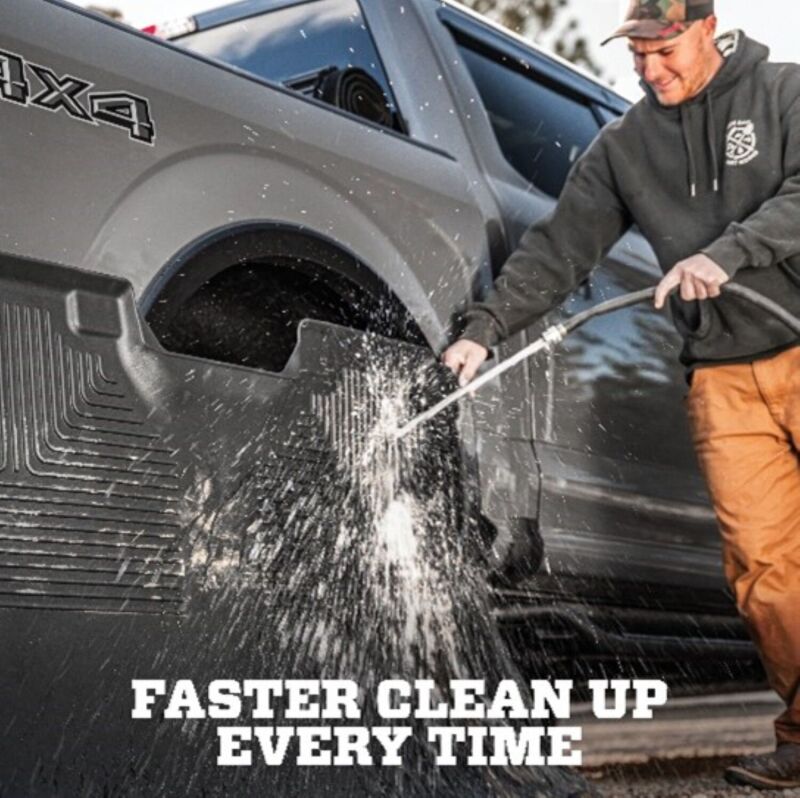 Husky Liners 16-25 Volvo XC90 WeatherBeater 2nd Seat Black Floor Liners