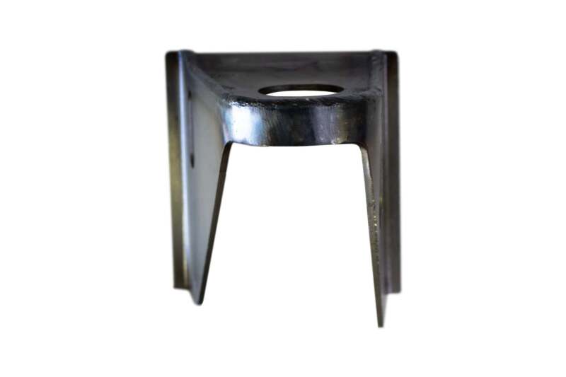 Rust Buster 11-18 Chevy Silverado 2500HD/3500HD Center Cab Mount - Left