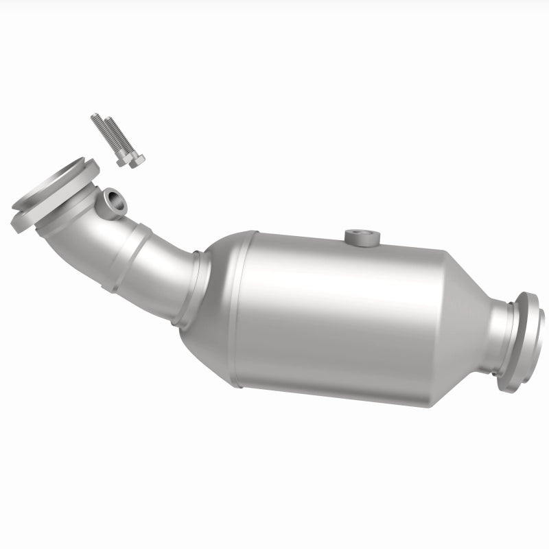 MagnaFlow 2015 Mercedes-Benz C400 V6 3.0L OEM Underbody Direct-Fit Catalytic Converter