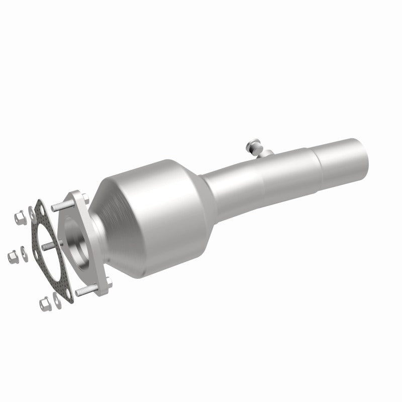 MagnaFlow 14-19 Range Rover Evoque/Discovery Sport 2.0 Rear Direct-Fit Catalytic Converter