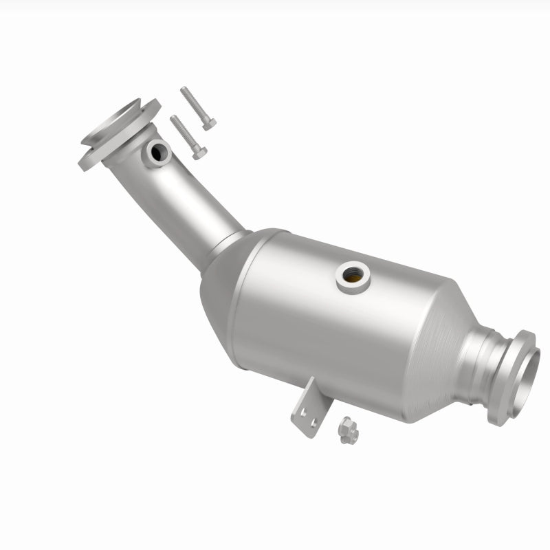 MagnaFlow 2015 Mercedes-Benz C400 V6 3.0L OEM Underbody Direct-Fit Catalytic Converter